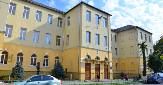 У Мукачеві порушують конституційне право на вільний вибір мови навчання!