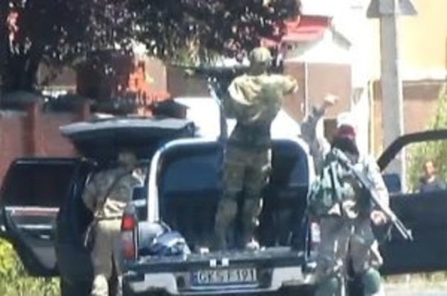 Адвокат поранених біля Мукачева правосекторівців: їх мали звільнити, однак і далі тримають під вартою (ВІДЕО)
