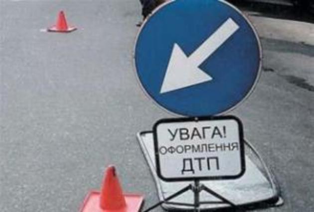 18-річну водійку на Хустщині зупинило дерево 