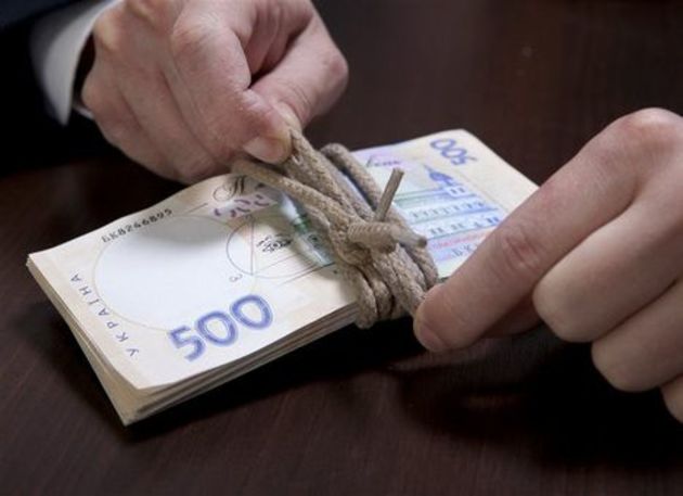 Військовий комісар із Закарпаття скоїв адміністративне корупційне правопорушення