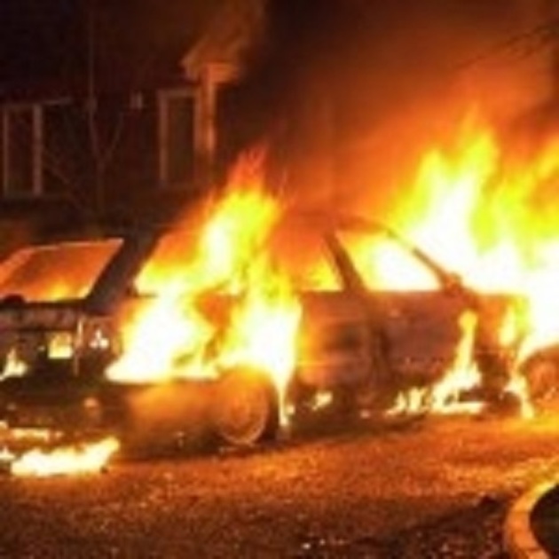 «Золотий» автомобіль вночі горів в угорськомовному селі