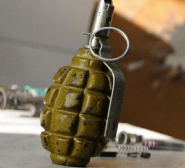 Бойові гранати кидають не тільки під стінами ВР, але й у мирних райцентрах Західної України!
