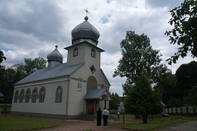 Церковні ієрархи відповіли на криваву атаку промосковських священиків!