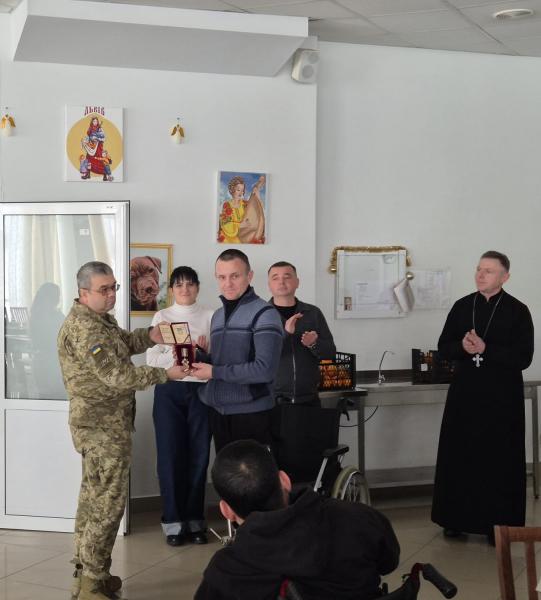 Прикордоннику з Чопського загону вручили орден «За мужність» ІІІ ступеня