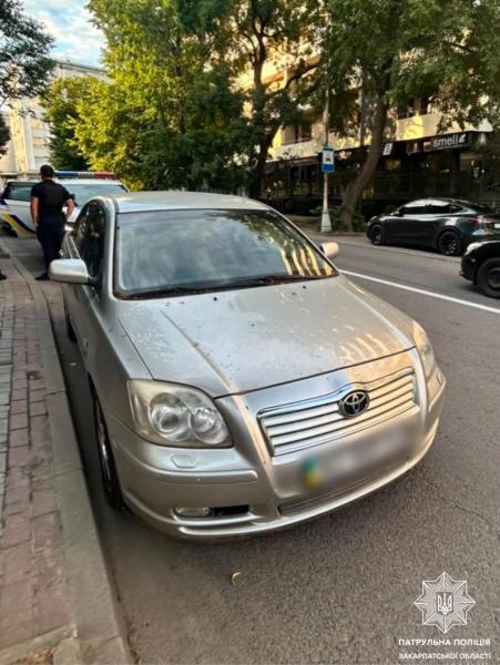 Перевищив допустиму норму алкоголю майже у 12 разів: в Ужгороді склали протокол на водія