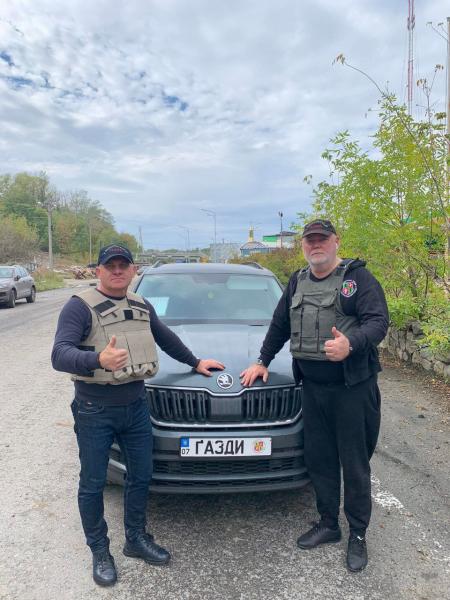 Військовослужбовець Роберт Іванчо активно допомагає військам, які боронять країну