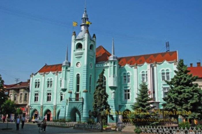 Який підсумок голосів у Мукачеві?