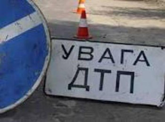 На пасажира постраждалого у ДТП авто наїхав «Мерседес Віто»!