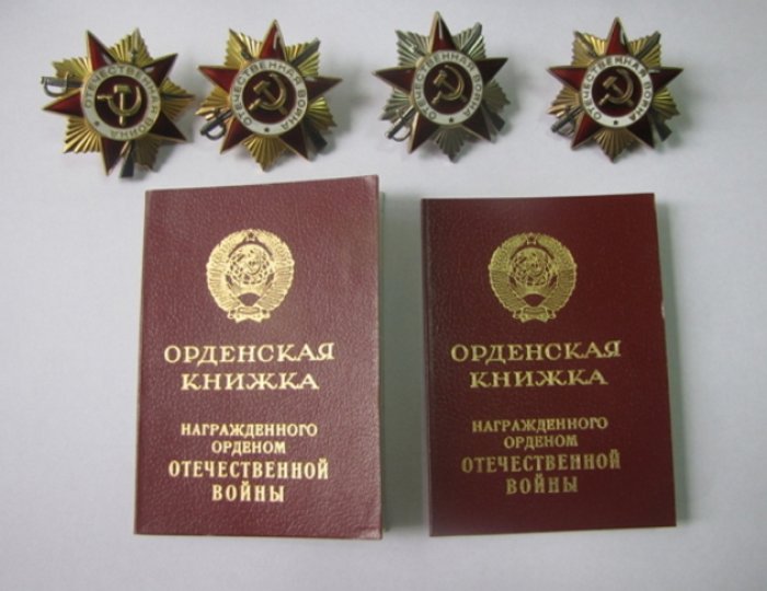 Що тільки не знаходять митники у міжнародній пошті! (ФОТО)