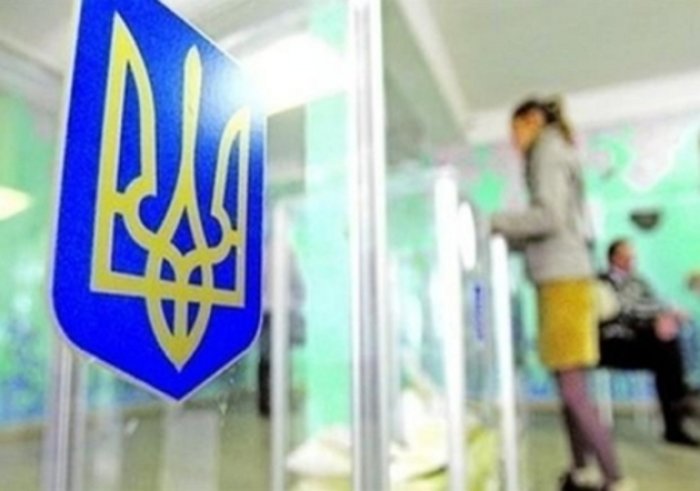 Усі виборчі дільниці у районі поряд зі «столичним» відкрилися без затримки