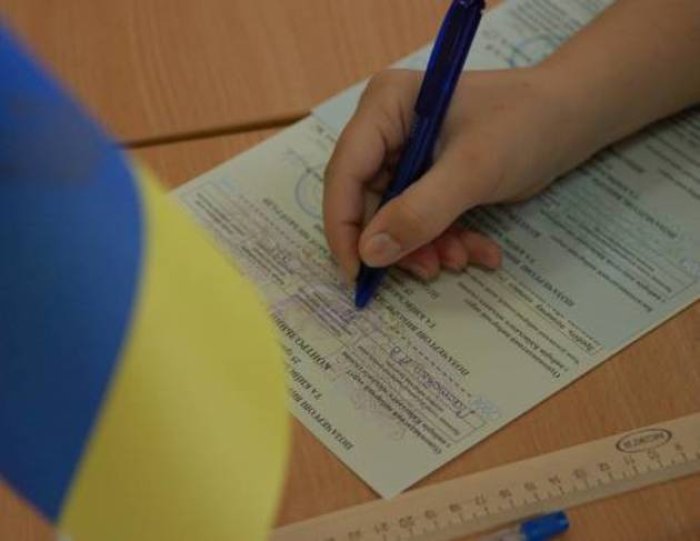 У другому турі ужгородці голосуватимуть на захищених бюлетенях