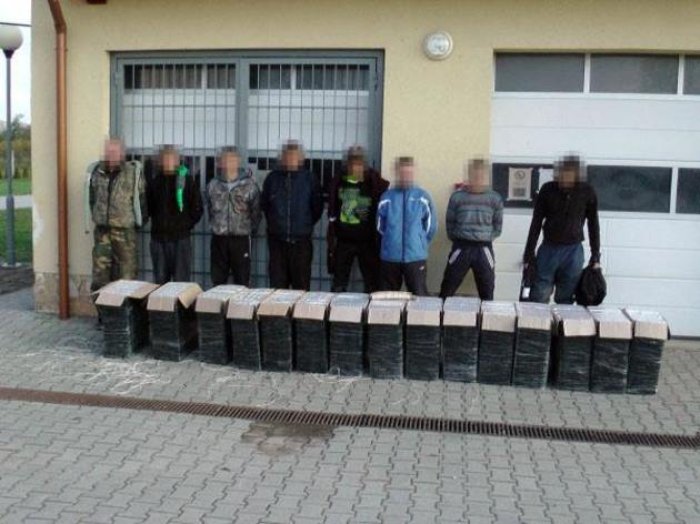 Групу закарпатських контрабандистів затримали у сусідній Угорщині (ФОТО)