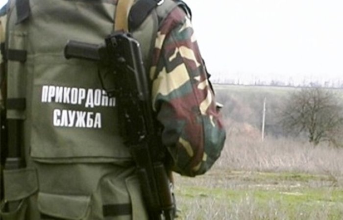 Двох нелегалів закарпатські прикордонники впіймали в електричці, ще одного - за 250 метрів від кордону