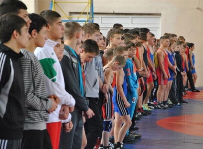 Юні борці з восьми країн виборюють грамоти, медалі та символічні призи у Мукачеві (ФОТО)