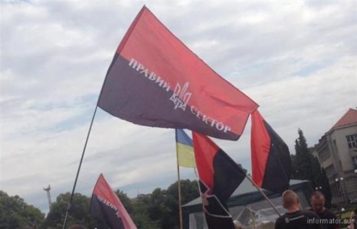 Правосекторівця відпустили зі слідчого ізолятора!