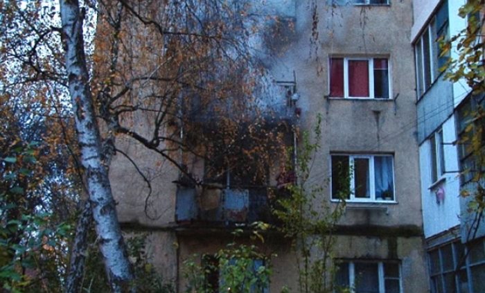 5-річну дівчинку врятував пожежник із палаючої квартири багатоповерхівки! (ФОТО, ВІДЕО)