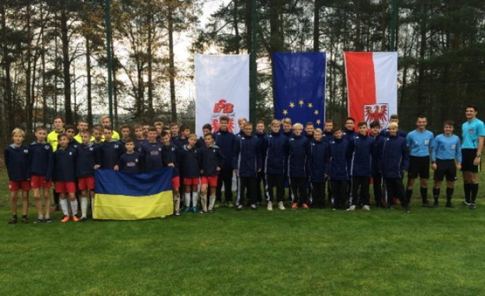Юні ужгородські футболісти програли німецьким одноліткам у всіх 4-х поєдинках