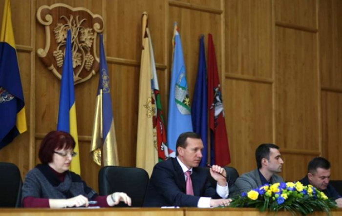 Уперше за останні десятиріччя передача влади в Ужгороді пройшла цивілізовано та демократично - Андріїв