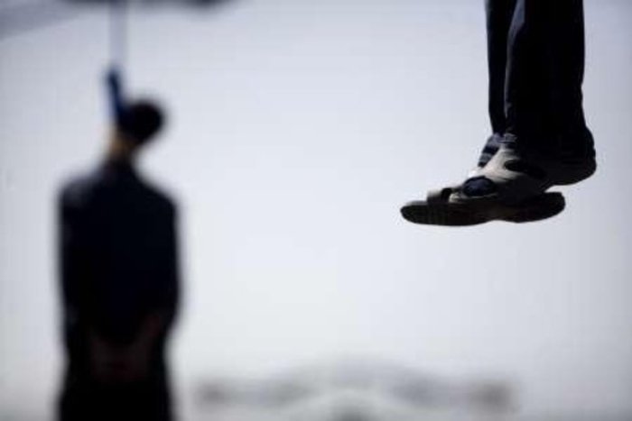 Блискавка! Новообраний голова добровільно пішов із життя