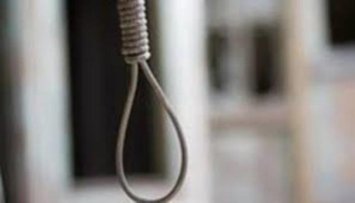 Дивну смерть сільського посадовця розслідують правоохоронці Срібної Землі