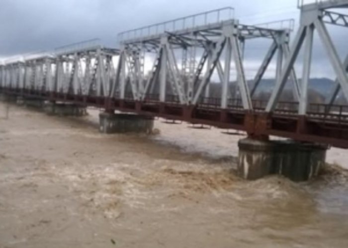 До обіду рівень води у Тисі біля Чопа може сягнути 10,5 метра