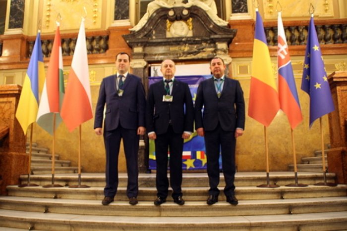 На кордонах із ЄС запровадять єдину уніфіковану процедуру спільного транзиту товарів (ФОТО)
