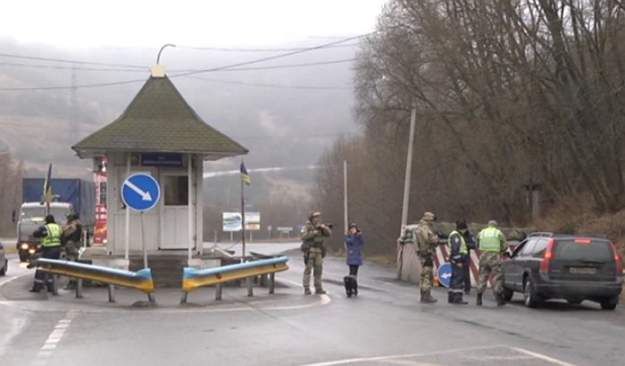 Щоб і миша на Закарпаття не проскочила! (ФОТО, ВІДЕО)
