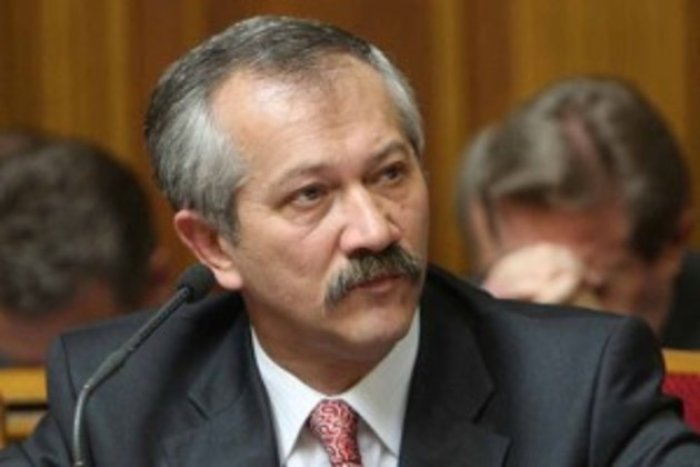 Пинзеник: борг України такий, що кожен з нас повинен рік працювати безкоштовно, щоб його повернути
