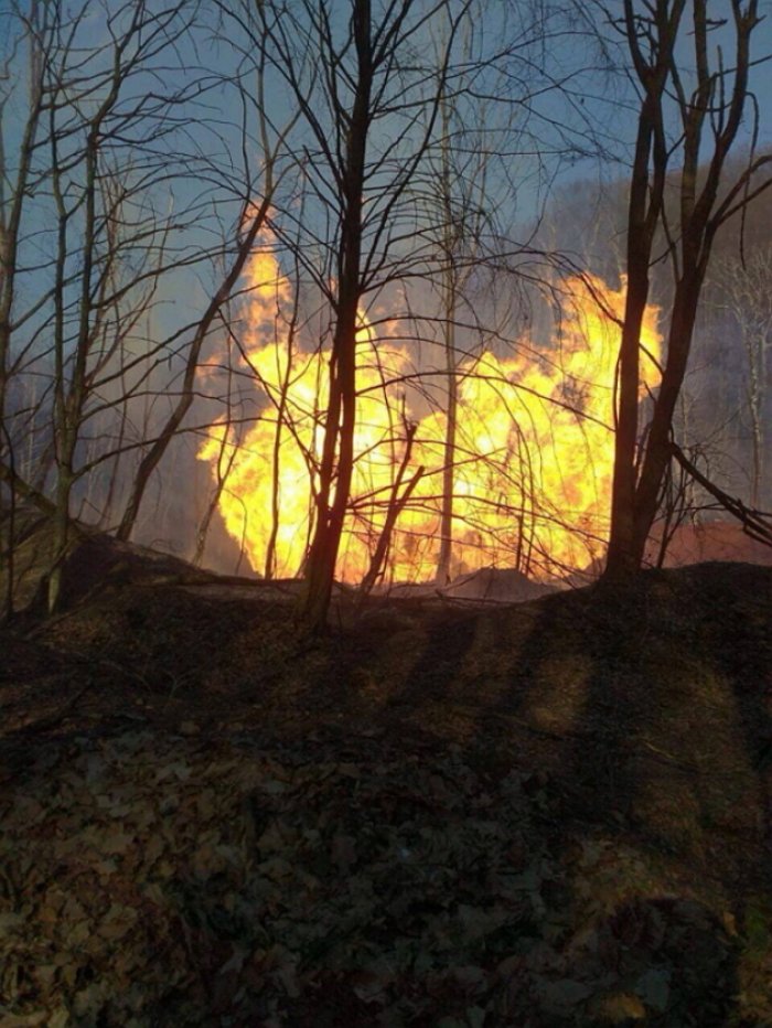 У Карпатах ледве не повторилася ситуація з палаючою нафтобазою біля Києва! (ФОТО, ВІДЕО)