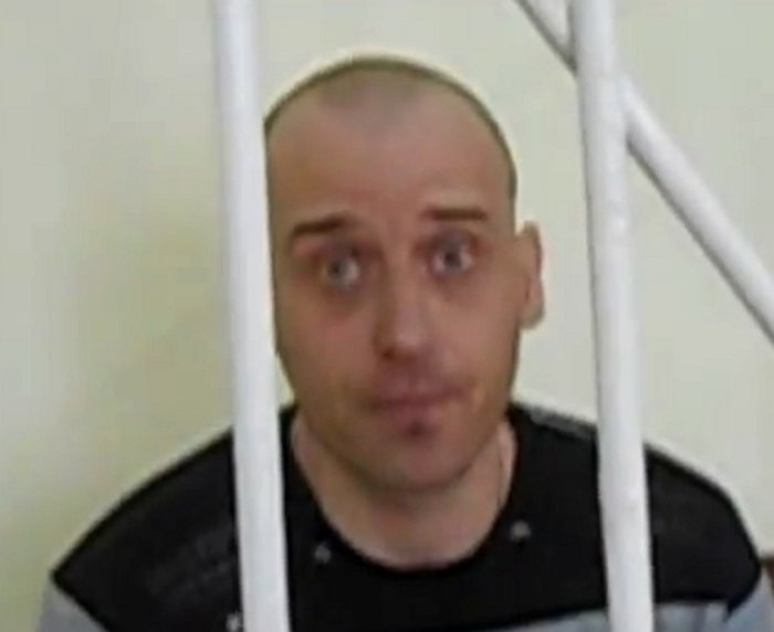 З Ужгородського міськрайонного суду людей виганяли ...газом! (ВІДЕО)
