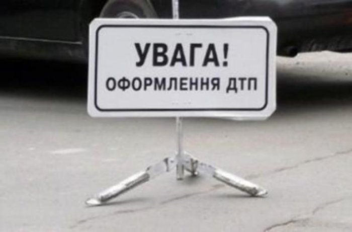 «Пежо» смертельно наїхав на стареньку жінку!