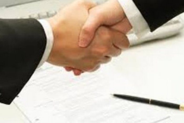 Дві ради з Буковини та Закарпаття розвиватимуть міжрегінальні зв’язки