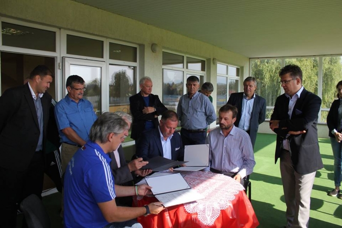 «Мункач» підписав договір про співпрацю з угорськими клубами 