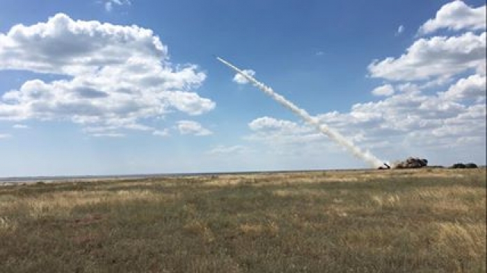 В Україні презентували новітній ракетний комплекс "Грім"