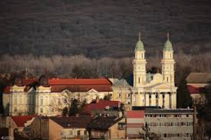 Студентка із Києва створила абетку Ужгорода