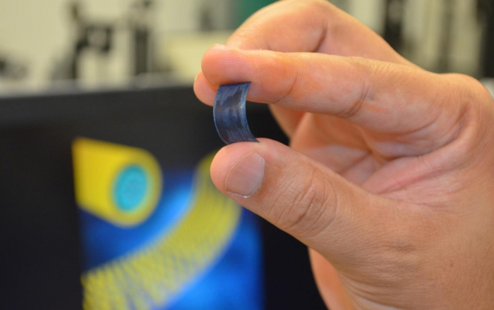 Вчені Флориди розробили акумулятор, що миттєво заряджається