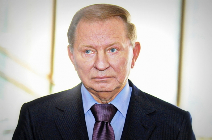 На Закарпаття їде Кучма, везе фортепіано. Так, той, що екс-президент