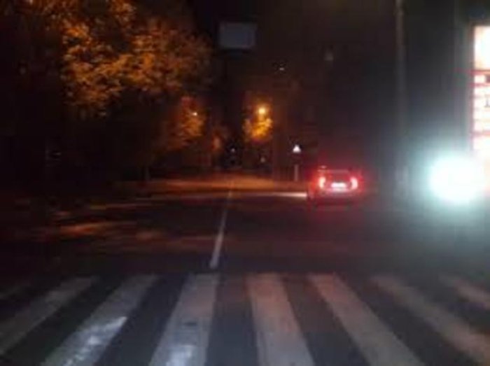 Поліція розшукує водія-втікача, який травмував пенсіонерку