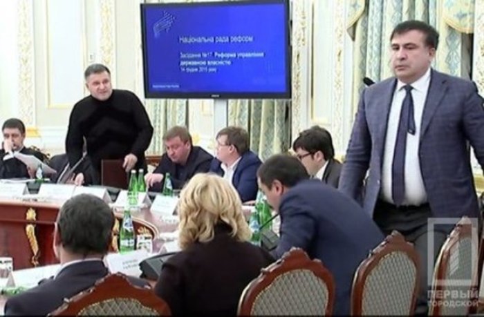 Саакашвілі їде в Ужгород, Івано-Франківськ і Чернівці