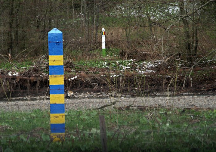 Угорці ловитимуть контрабандистів на судні-амфібії