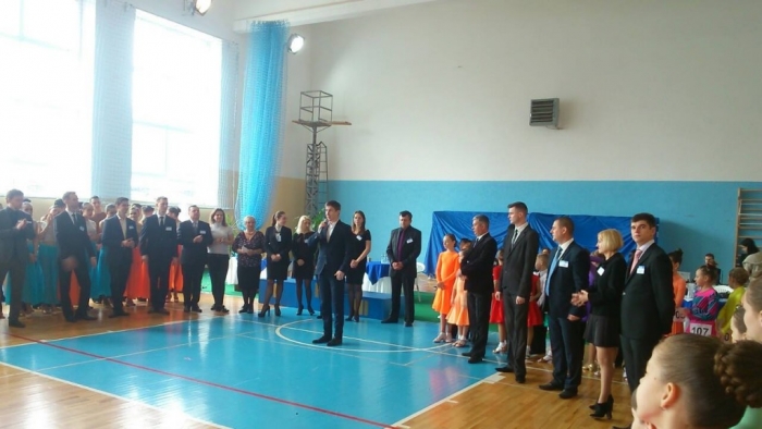 В Ужгороді змагаються, хто на Закарпатті танцює найкраще