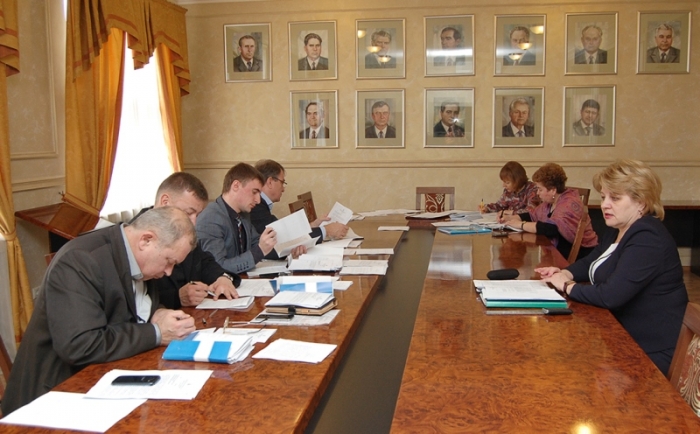 Депутати облради обговорили чергові проекти рішень перед завтрашньою сесію