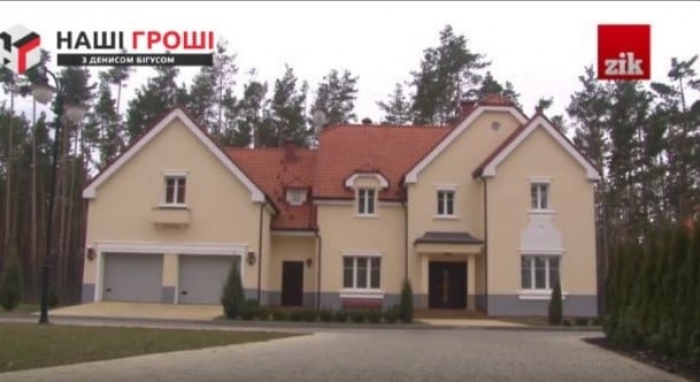 Головний охоронець Президента, закарпатець, збудував дім на території дитячого табору