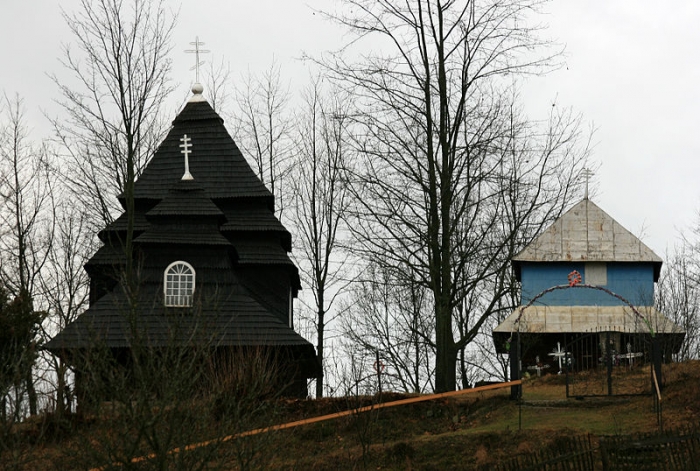 У закарпатському селі з населенням менше тисячі осіб знаходяться два унікальні об'єкти, які під охороною ЮНЕСКО 