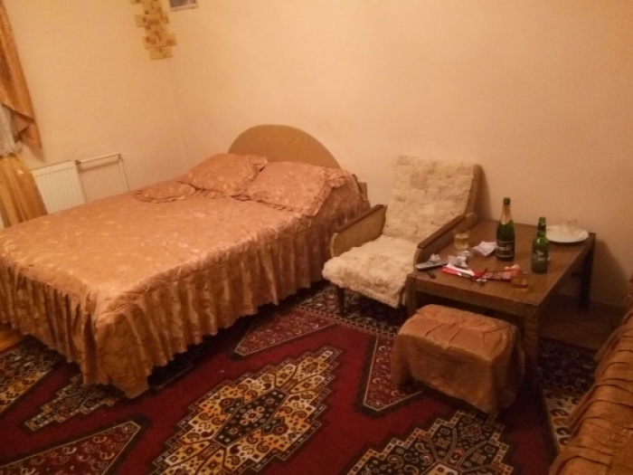 Продвинуті чоловіки замовляють повій... через інтернет!
