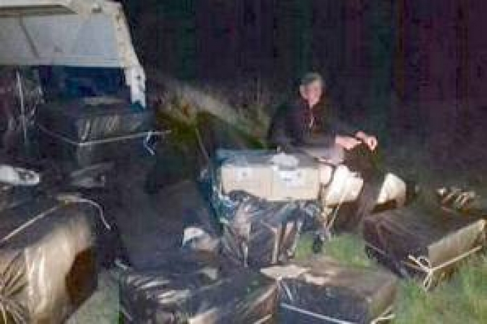 Прикордонники затримали велику партію контрабанди