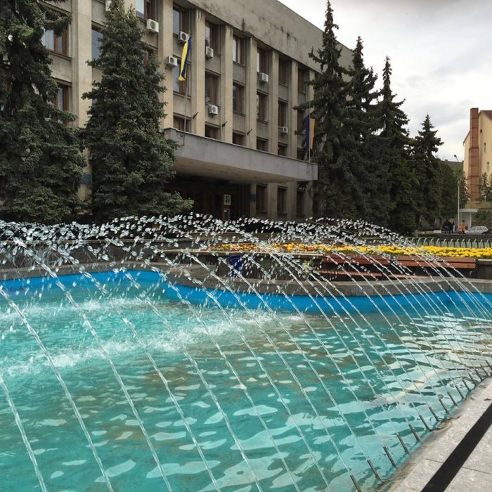 На Великдень Ужгород – із ще одним фонтаном  