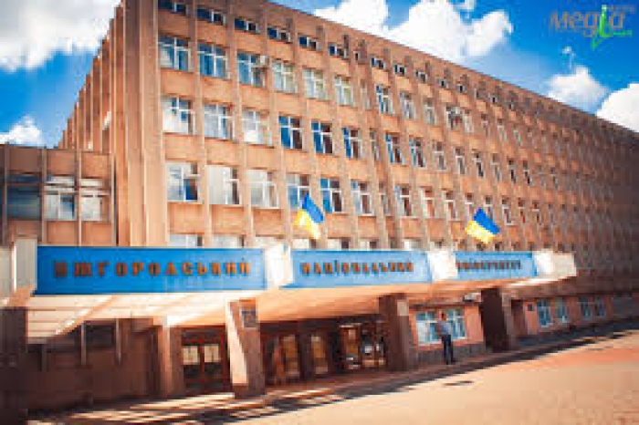 На Закарпаття для професійної дискусії приїхав головний онкохірург МОЗ, брат ректора УжНУ