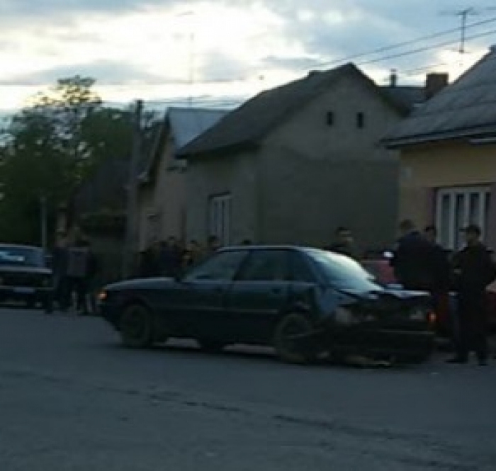 У Виноградові після ДТП нетверезі пасажири влаштували бійку