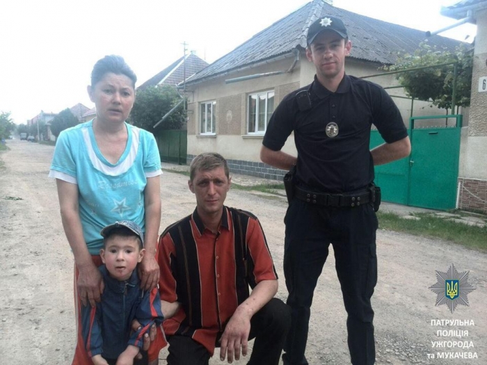 Закарпатські поліцейські виявили зниклу дитину
